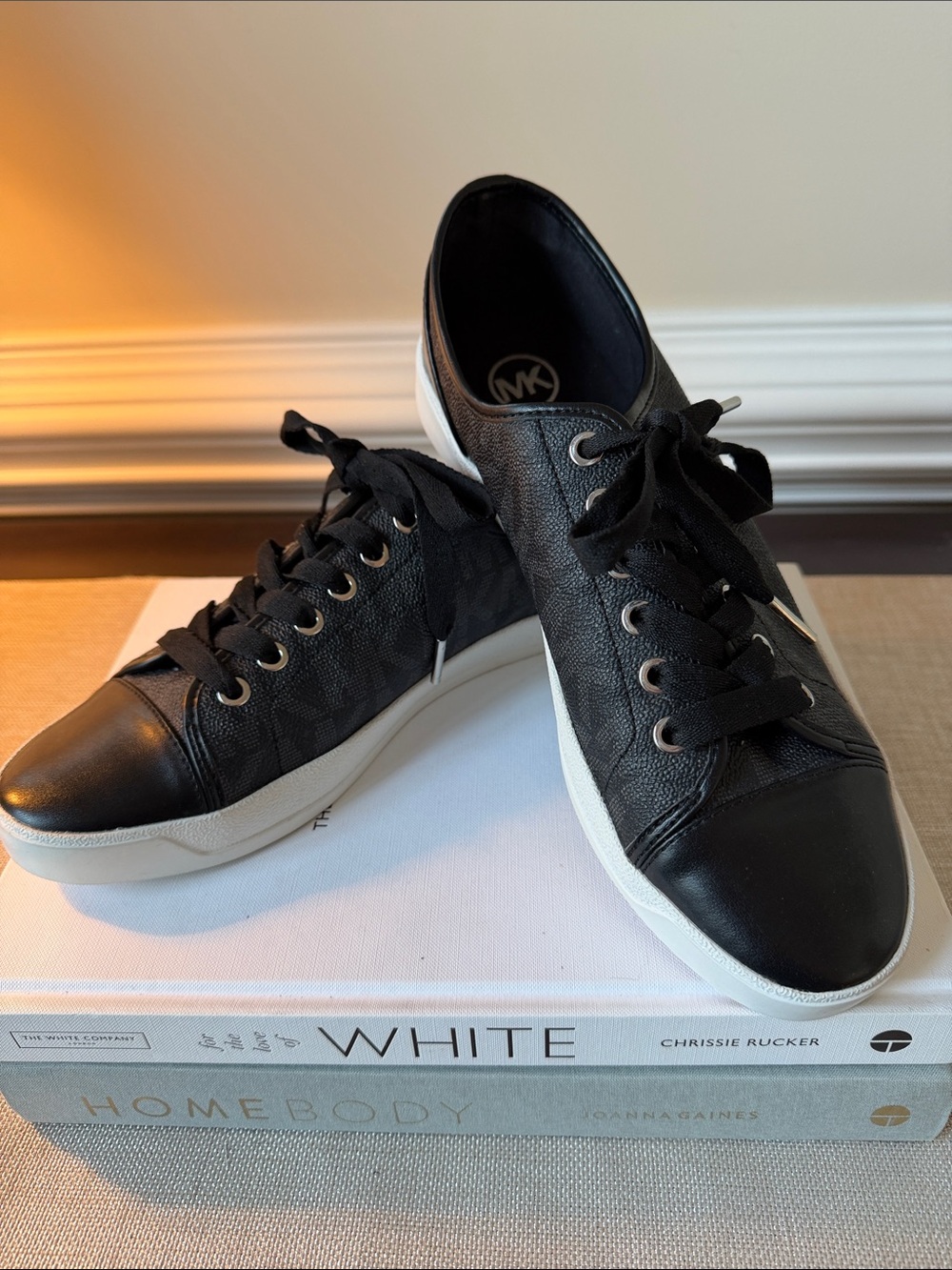 NWOT Michael Kors Logo  Black Lace-Up Sneakers with White Sole